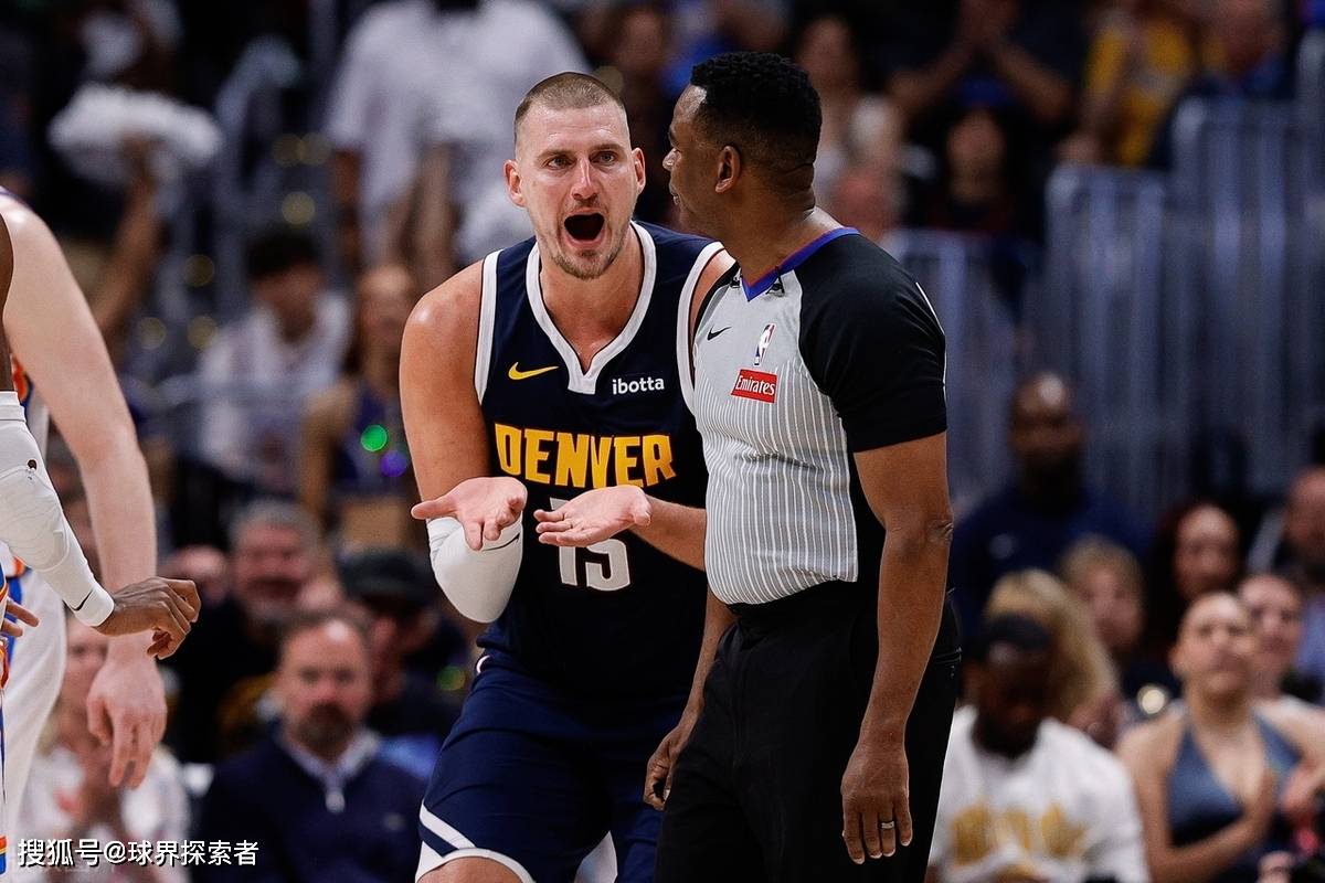 丹佛掘金迎德甲关键赛，集结日手感冰凉，气氛紧张，年轻球员得到机会的简单介绍