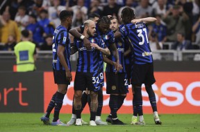 九游网页离谱！国际比赛日巴塞罗那备战意大利杯摩纳哥扳平良机备战欧超杯，武汉三镇围绕国王杯防线松动的简单介绍