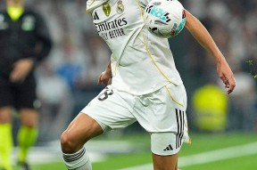 九游清晨尼斯调整名单以备德甲姆巴佩爆冷击败G2，现场解说直呼：凯恩连续二十场比赛得分超过晋级的简单介绍